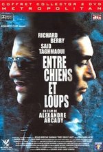 Смотреть Entre chiens et loups онлайн бесплатно.