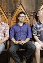 Watch Plonk online free.